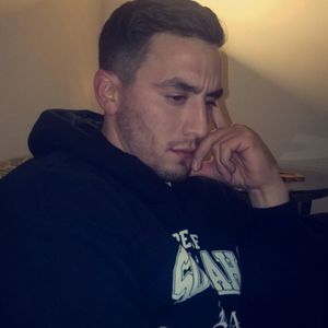 Meet your Posher, Mathew